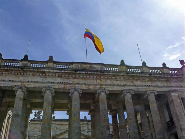 1024px-CapitolioNacional